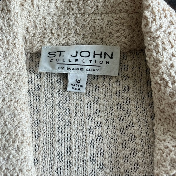 St. John by Marie Gray jacket - Picture 13 of 16